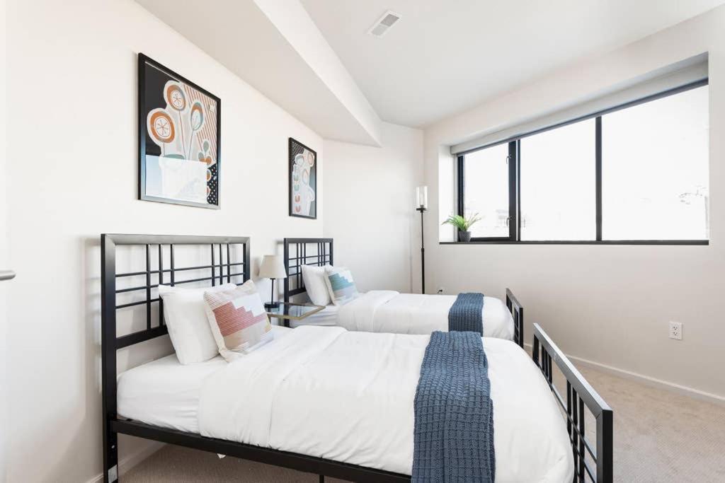 Upscale 3Br Penthouse By Cozysuites Индианаполис Экстерьер фото